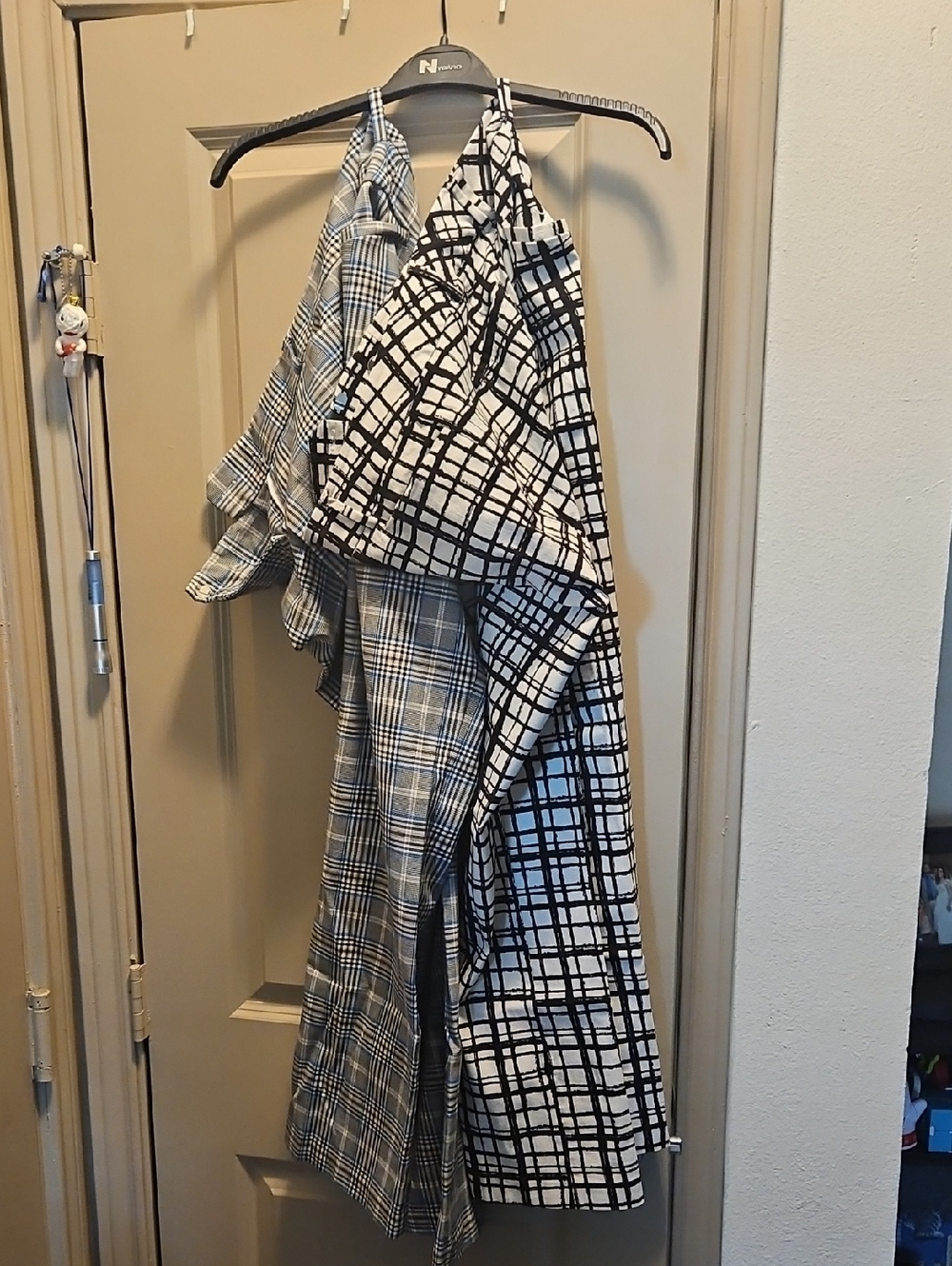 Avenue Black and White Graphic Print Dress